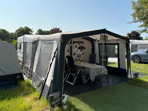 Leuke gepimpte caravan, Caravans en Kamperen, Caravans, Knaus, Magnetron, Ophalen