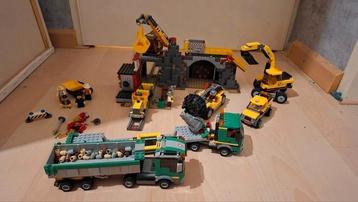 Grote partij lego.  beschikbaar voor biedingen