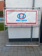 Reclameframe / Spandoekframe 2 stuks 330x235cm en 220x200 cm, Ophalen, Gebruikt