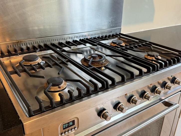 Boretti 5-pits gasfornuis met oven (2017), Witgoed en Apparatuur, Fornuizen, Gebruikt, Vrijstaand, Gas, 5 kookzones of meer, 90 tot 95 cm