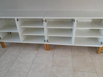 2 Besta kasten van 1.20 per stuk.