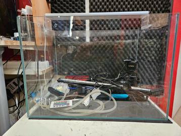 SUPERFISH AQUARIUM!!!!!!! beschikbaar voor biedingen