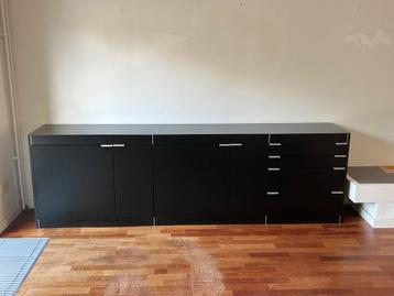 Zwarte Pastoe Dressoir beschikbaar voor biedingen