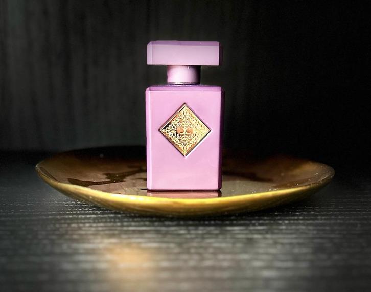 Initio Atomic Rose decant, Sieraden, Tassen en Uiterlijk, Uiterlijk | Parfum, Nieuw, Ophalen of Verzenden