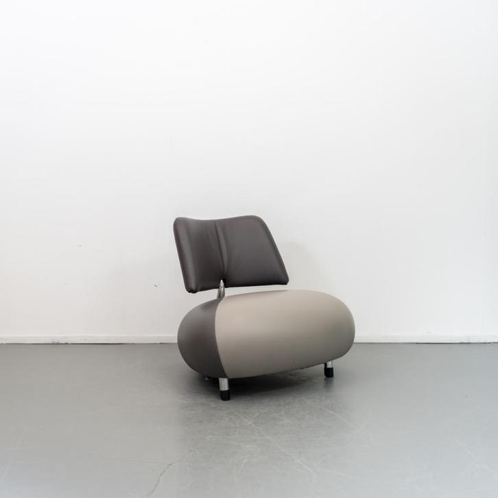 1x Leolux Pallone Fauteuil Donker-/Lichtgrijs/Bruin - Chroom, Huis en Inrichting, Fauteuils, Zo goed als nieuw, Leer, Metaal, 50 tot 75 cm