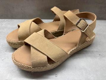 Beige Espadrille Sandalen - Maat 39 NIEUW beschikbaar voor biedingen