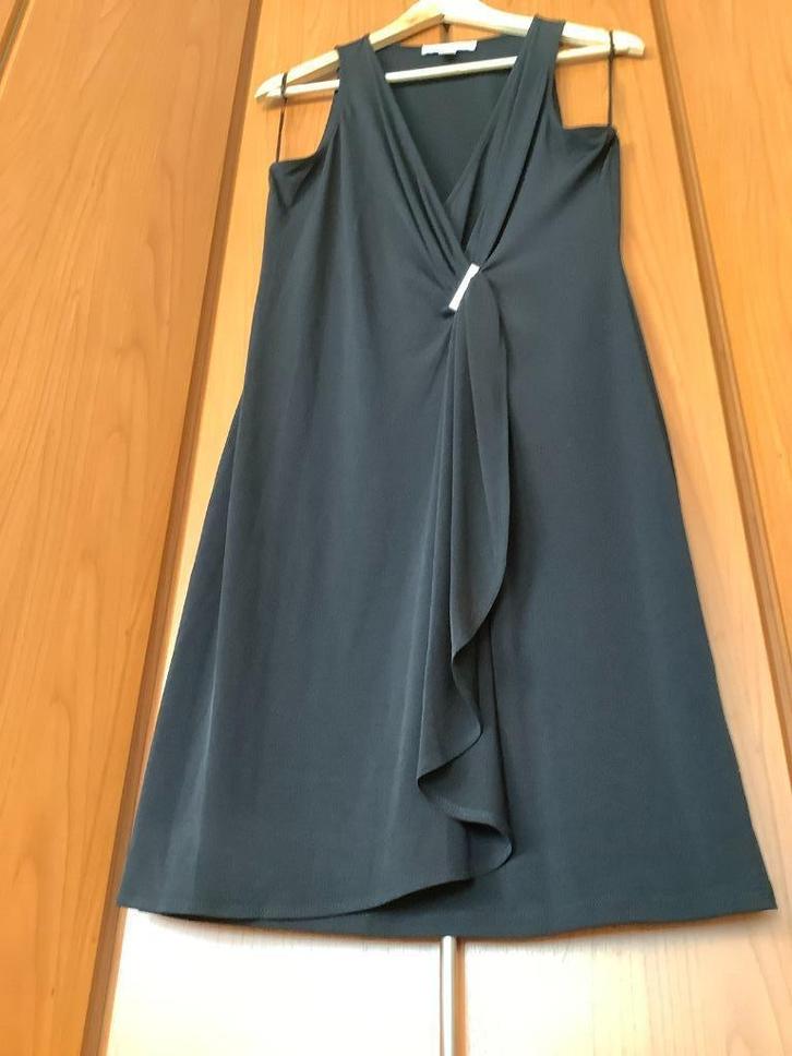 Mooie zwarte jurk van het merk Michael Kors, maat L., Kleding | Dames, Jurken, Zo goed als nieuw, Maat 42/44 (L), Zwart, Boven de knie