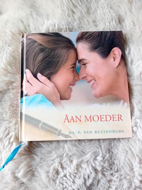 Ds. P. van Ruitenburg  - Aan moeder., Boeken, Godsdienst en Theologie, Zo goed als nieuw, Overige religies, Ophalen of Verzenden