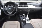 BMW 3-serie 320i High Executive Autom. Trekhaak 1500kg Xenon, Te koop, Zilver of Grijs, Benzine, 73 €/maand