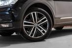 Volkswagen TIGUAN 2.0 TSI 4Motion Highline DSG PANO LED CAME, Gebruikt, 4 cilinders, 1984 cc, Zwart