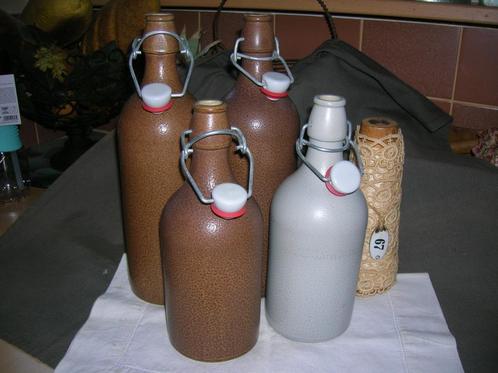 4 x beugel bierfles MKM Max Kruger 0,75 en 0,5 lt. steengoed, Antiek en Kunst, Curiosa en Brocante, Ophalen of Verzenden