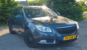 Opel Insignia Tourer 2010 Blauw beschikbaar voor biedingen