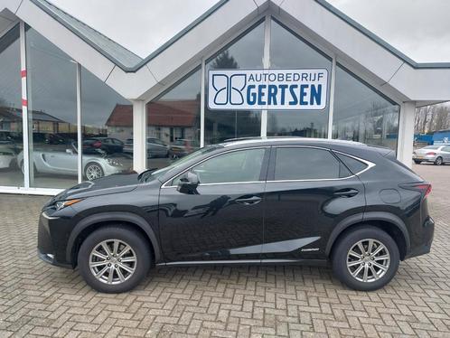 Lexus NX 300H AWD NAVI Zwart lage km stand, Auto's, Lexus, Particulier, NX, 4x4, ABS, Achteruitrijcamera, Airbags, Airconditioning