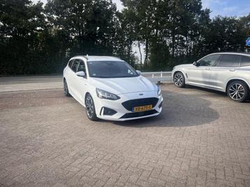 Ford FOCUS Wagon 1.5 EcoBoost ST Line Business TREKHAAK HEAD beschikbaar voor biedingen