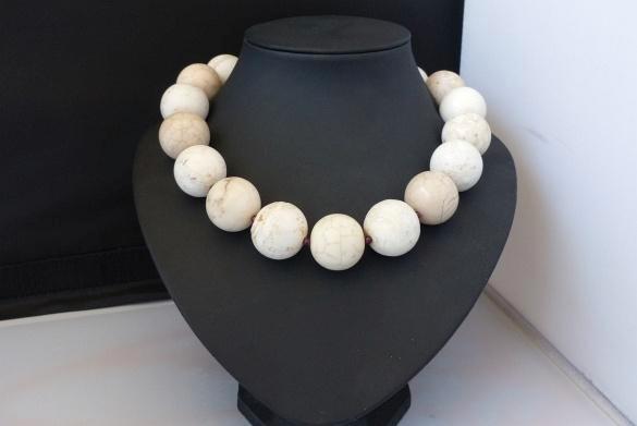 HOWLIET (24 mm) - GRANAAT ketting/oorhanger-set, Sieraden, Tassen en Uiterlijk, Kettingen, Nieuw, Steen of Mineraal, Wit, Met edelsteen