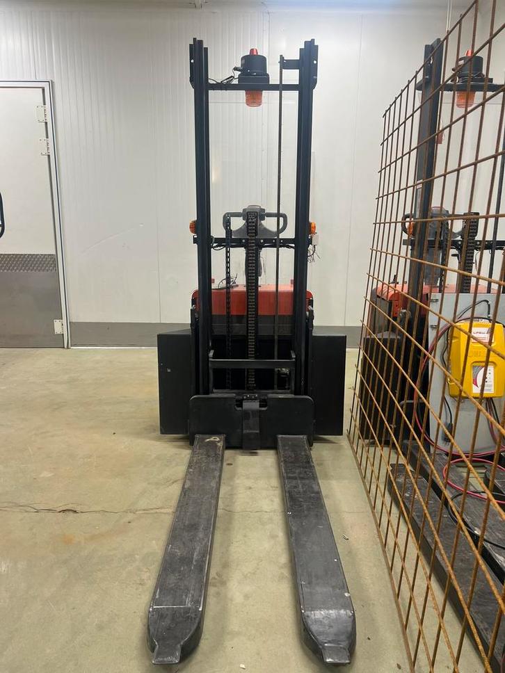 3 stuks - BT SAE200 electrische stapelaars (stacker), Doe-het-zelf en Verbouw, Palletwagens en Pompwagens, Ophalen