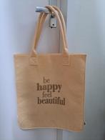 vilten tas 33 x 38cm hoog nieuw met tekst, Sieraden, Tassen en Uiterlijk, Tassen | Damestassen, Ophalen of Verzenden, Nieuw, Roze