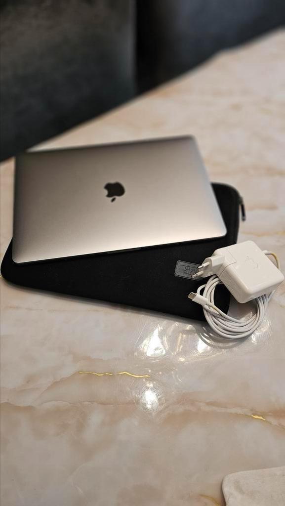 MacBook Pro 13'' 2019 - 16GB/500G + Doos/Lader/Hoes, Computers en Software, Apple Macbooks, Zo goed als nieuw, MacBook Pro, 13 inch