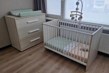 Complete Babykamer Noah wit/beuken beschikbaar voor biedingen