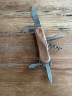 WENGER EVO WOOD WALNOTENHOUT ZAKMES, Caravans en Kamperen, Kampeergereedschap, Ophalen of Verzenden, Zo goed als nieuw