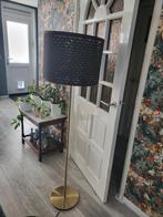 Vloerlamp Ikea Nymö/Skaftet, Huis en Inrichting, Lampen | Vloerlampen, Ophalen, Zo goed als nieuw, Metaal, Modern