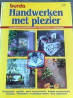 Boek  = Burda handwerken met plezier, Patroon, Zo goed als nieuw, Verzenden