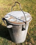 Aparte en leuke oude zinken vuilnisemmer uit Brunssum., Overige materialen, Gebruikt, 50 tot 75 cm, 40 liter of meer