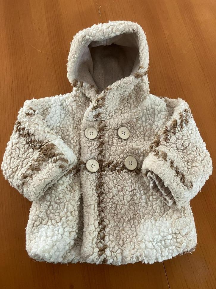 Warme ‘teddy’ winter jas – baby maat 74, Kinderen en Baby's, Babykleding | Maat 74, Gebruikt, Meisje, Jasje, Ophalen of Verzenden