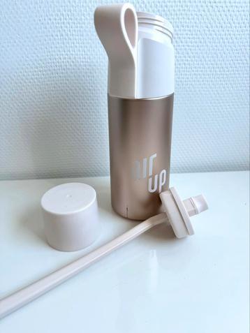 Stalen RVS Airup fles in kleur Blush incl 17 (nieuwe) pods beschikbaar voor biedingen