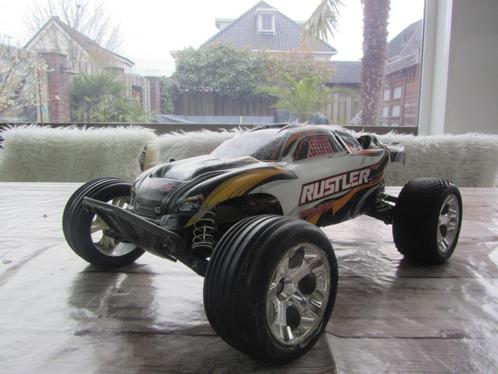 Traxxas Rustler 2 WD VXL grafisch op afstandbestuurbare auto, Hobby en Vrije tijd, Modelbouw | Radiografisch | Auto's, Zo goed als nieuw