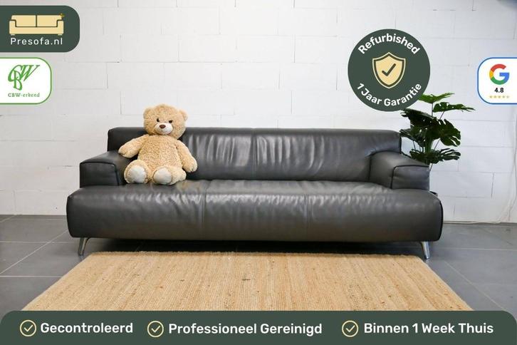 Leolux 3 zits rechte bank Oscar Antraciet Leer, Huis en Inrichting, Banken | Bankstellen, Zo goed als nieuw, Rechte bank, Driepersoons