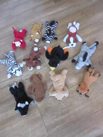 Disney Edison Happy Tails 12 buik liggende pluche diertjes beschikbaar voor biedingen