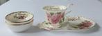 Royal Albert Tennis set + Schaaltjes Flower of the  Month, Ophalen of Verzenden, Zo goed als nieuw, Kom(men), Overige stijlen