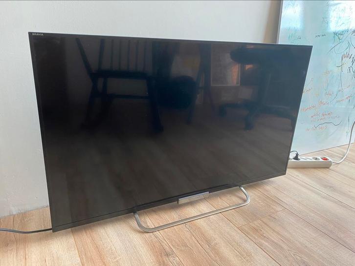 Flatscreen TV Bravia van Sony 42 inch met beschadiging, Audio, Tv en Foto, Televisies, Gebruikt, LCD, 100 cm of meer, Sony, Ophalen of Verzenden