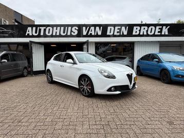 Alfa Romeo Giulietta 1.6 JTDm Super|Automaat|Navi|Ac|Cruise| beschikbaar voor biedingen