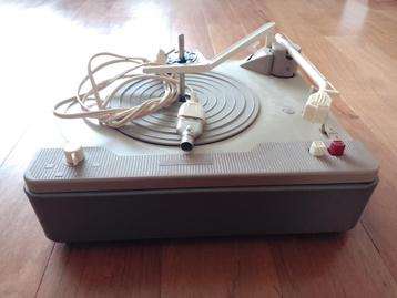 Philips Pick-up platenspeler met platenwisselaar AG1115 beschikbaar voor biedingen