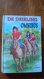 De Drieling Omnibus - Trix van Brussel, Boeken, Ophalen of Verzenden, Zo goed als nieuw, Trix van Brussel, Fictie algemeen