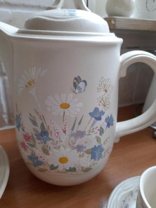 Servies Engels springtime poole, Antiek en Kunst, Antiek | Glas en Kristal, Ophalen of Verzenden