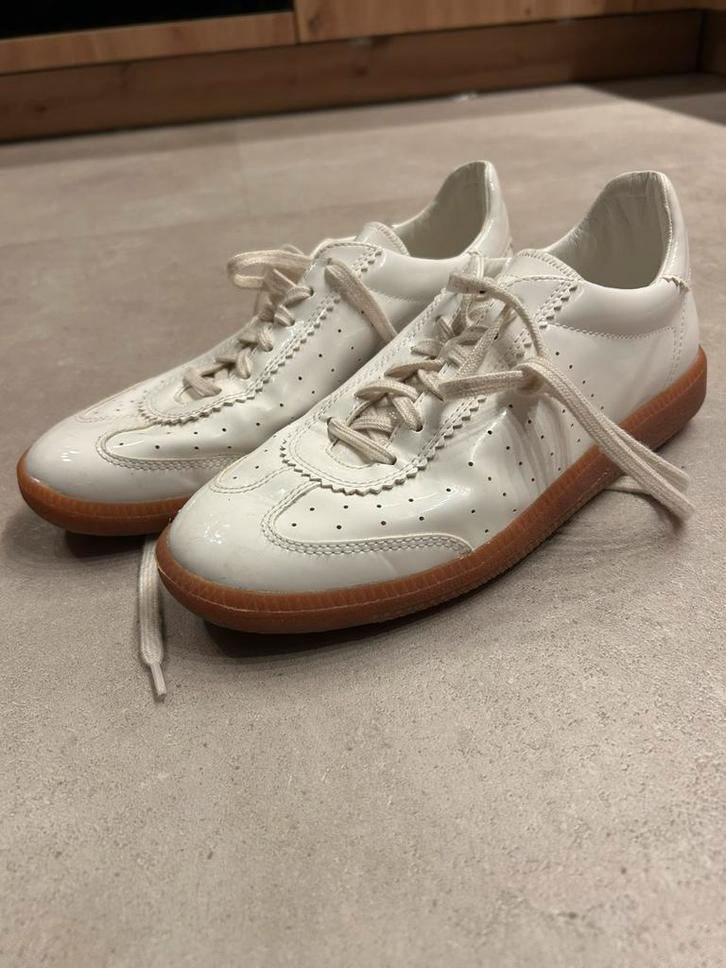 Esprit Sneakers Maat 41, Kleding | Dames, Schoenen, Zo goed als nieuw, Sneakers of Gympen, Wit, Ophalen of Verzenden