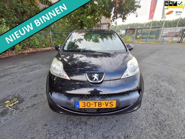 Peugeot 107 1.0-12V XS ZO INGERUILD DUS ZO WEG PRIJSJE, Auto's, Peugeot, Bedrijf, Te koop, ABS, Airbags, Centrale vergrendeling