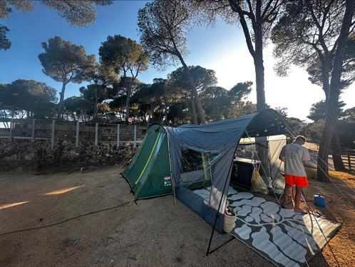 Coleman MacKenzie 4 BlackOut + Luifel + Grondzeil, Caravans en Kamperen, Tenten, tot en met 4, Zo goed als nieuw, Ophalen