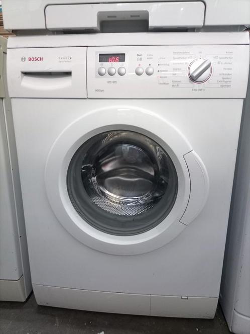 Bosch Serie 2 wasmachine 6 KG, Witgoed en Apparatuur, Wasmachines, Zo goed als nieuw, Voorlader, 6 tot 8 kg, 85 tot 90 cm, 1200 tot 1600 toeren
