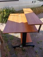 Verstelbaar bureau met stekkerdoos, Ophalen, In hoogte verstelbaar, Gebruikt, Bureau