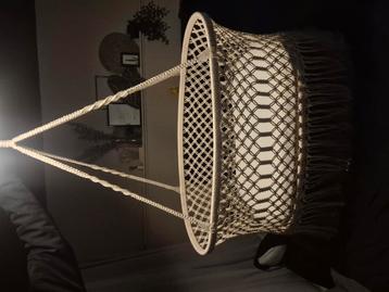 *Prachtige macramé hangwieg te koop* beschikbaar voor biedingen