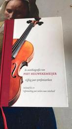 P.C. Heuwekemeijer - De autobiografie van Piet Heuwekemeijer, P.C. Heuwekemeijer, Artiest, Ophalen of Verzenden, Zo goed als nieuw