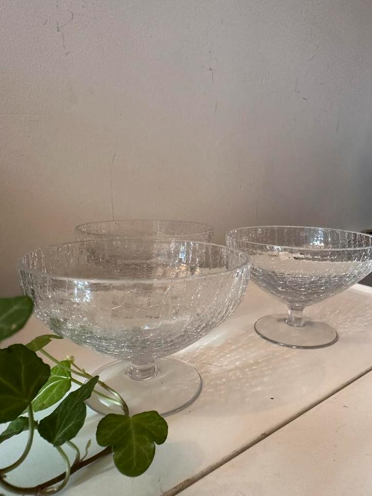 Set van 3 dessert coupes van glas, Antiek en Kunst, Antiek | Glas en Kristal, Ophalen of Verzenden