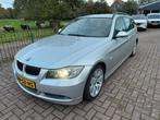 BMW 3-Serie 325i Touring 2006 Grijs*Xenon*Navi 6 cilinder, Auto's, 74 €/maand, Zwart, 2497 cc, Origineel Nederlands