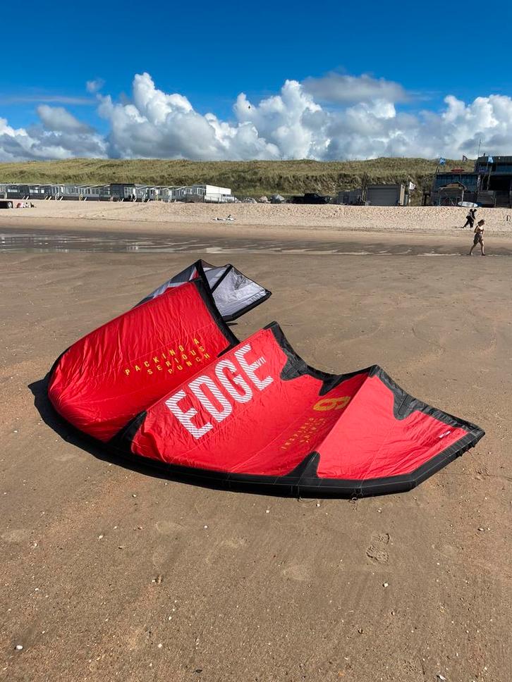 Ozone Edge V11, Watersport en Boten, Kitesurfen, Zo goed als nieuw, Kite, 9 m², Geen board, Ophalen of Verzenden