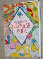 Handboek voor Zelfmaakmode meer dan 1000 illustraties c06, Boeken, Hobby en Vrije tijd, Ophalen of Verzenden, Zo goed als nieuw