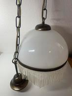 Hanglamp met kraaltjes, Ophalen